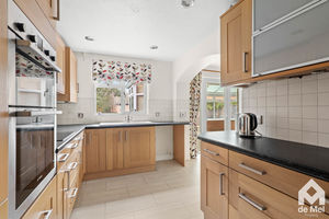 Photo 18- click for photo gallery